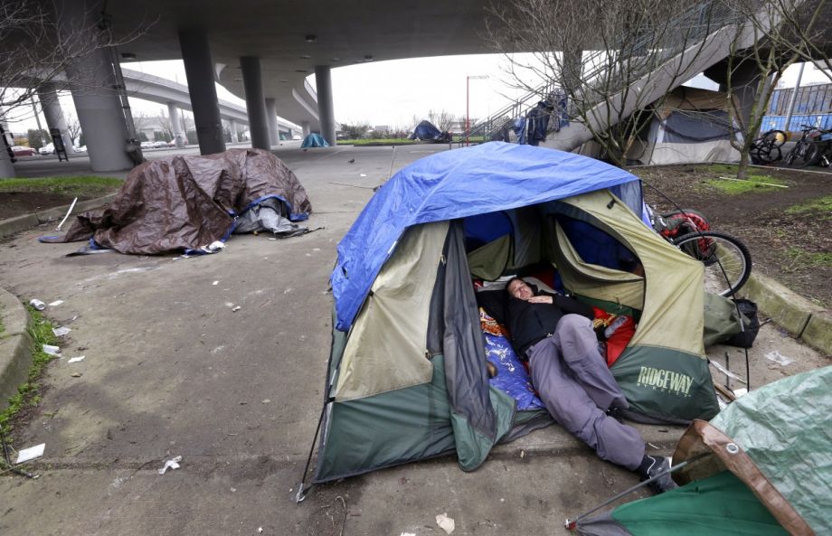 Seattle Invites State DOT to Talk About Homeless Camps