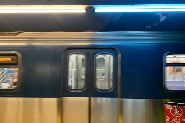 blue lights on nyc subway