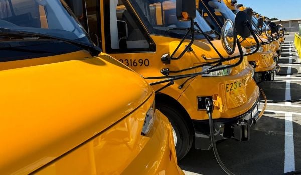 Electric school buses