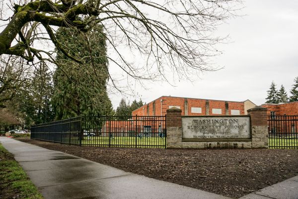 The front of Washington Elementary School