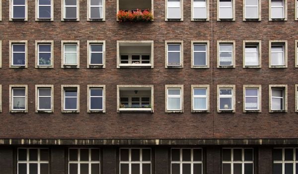 Apartment building